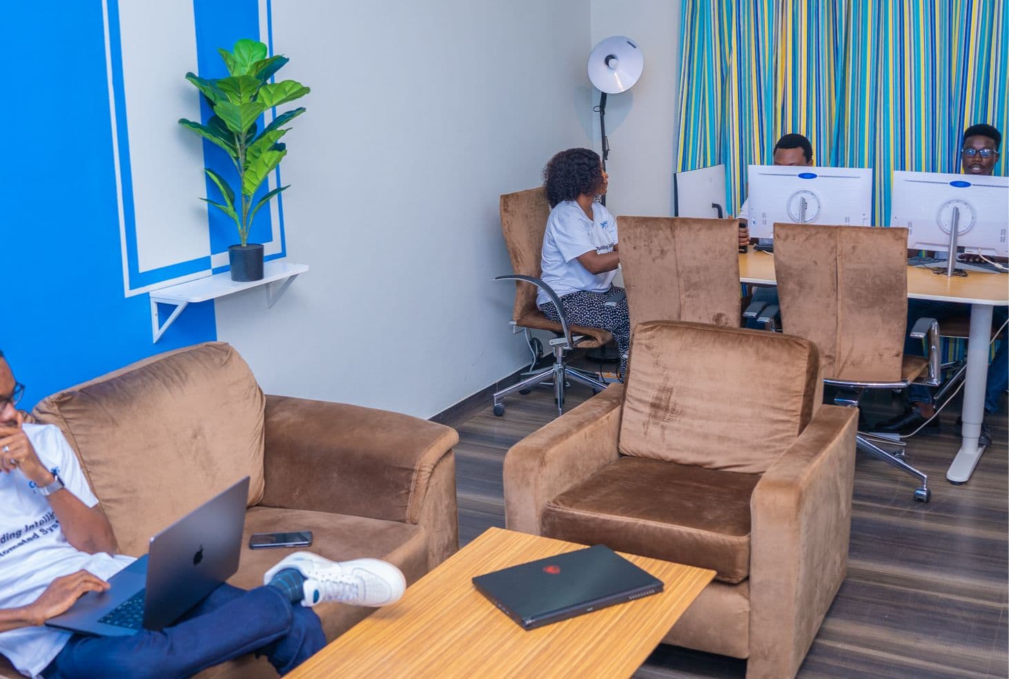 Definition New Luxury Offices